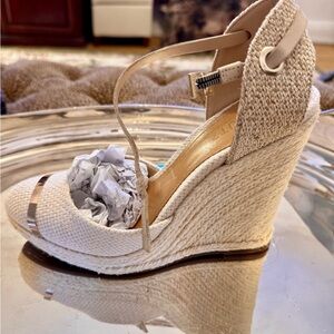 SCHUTZ white wedges